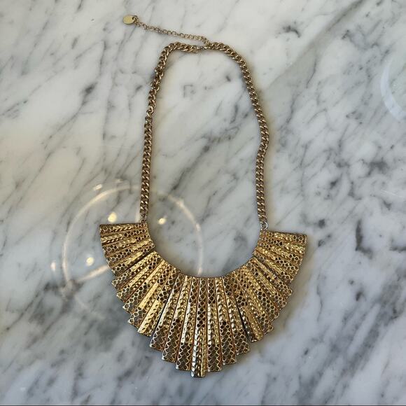 Goldtone Bib Statement Necklace Cleopatra Queen Retro - Picture 1 of 1